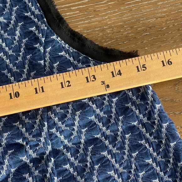 Anthropologie Postmark Top Womens Extra Small XS Rayon Textured Sleeveless Blue - Picture 10 of 12